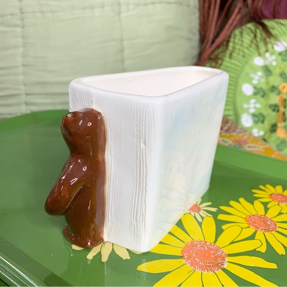 Three Bears Vase - Picture 3 of 9